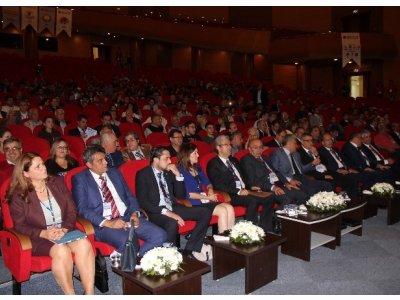 ELEKTROMANYETİK ALANLAR VE ETKİLERİ SEMPOZYUMU 2015 BÜYÜK İLGİ GÖRDÜ