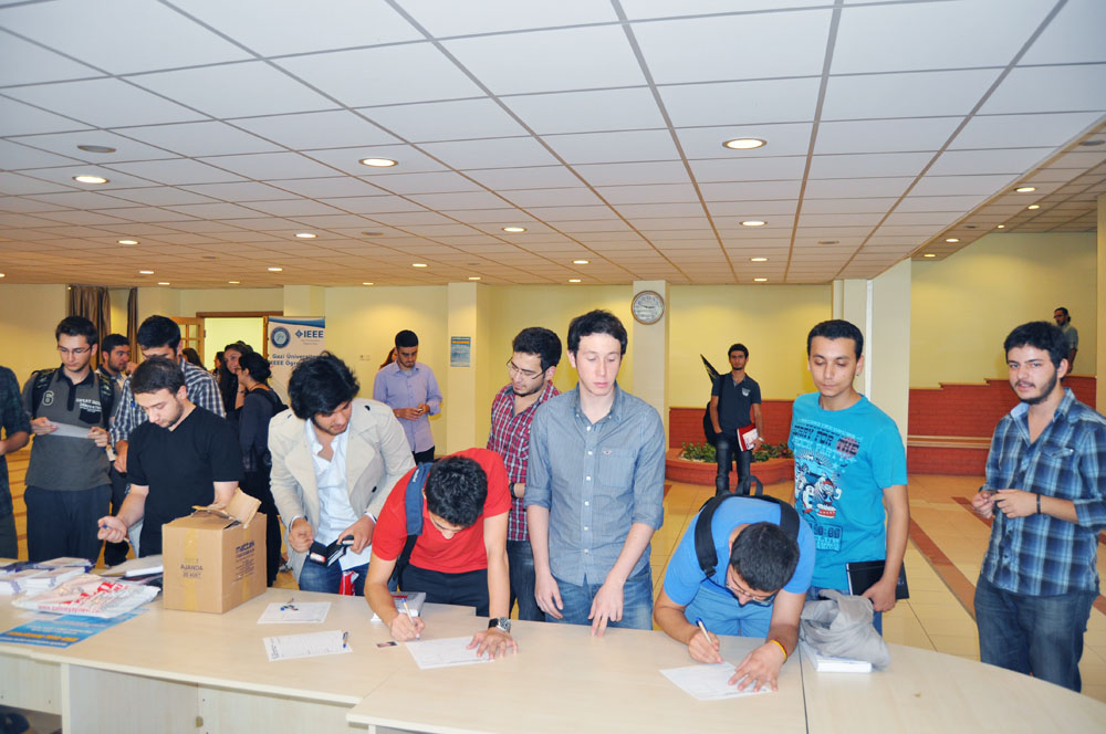 EMO - GAZİ ÜNİVERSİTESİ MÜHENDİSLİK FAKÜLTESİ’NDE EMO SUNUMU YAPILDI