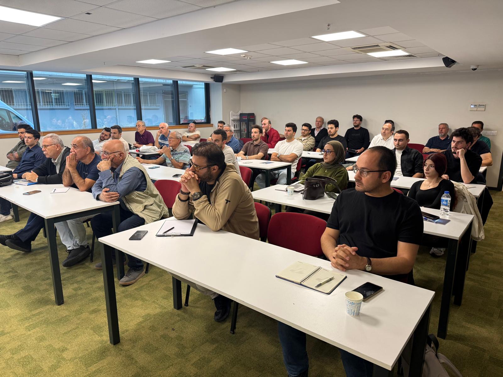 HAVUZLARDA ELEKTRİKSEL GÜVENLİK SEMİNERİ YAPILDI