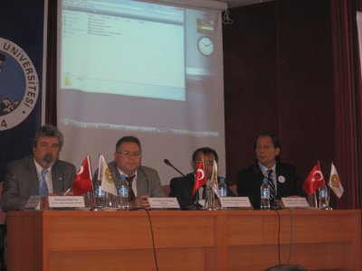 AFYONKARAHİSAR VALİLİĞİ ÇEVRE VE ORMAN MÜDÜRLÜĞÜ ENERJİ VE ÇEVRE KONULU PANEL DÜZENLEDİ