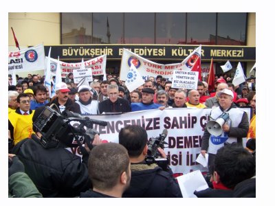 ESKİŞEHİR'DE TEKEL İŞÇİLERİNE DESTEK