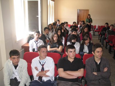 BURSA NİLÜFER FATİH LİSESİNDE MESLEK TANITIM SEMİNERİ DÜZENLENDİ