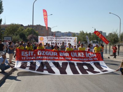"12 EYLÜL ANAYASASINA DA AKP ANAYASASINA DA HAYIR! " MİTİNGİ YAPILDI