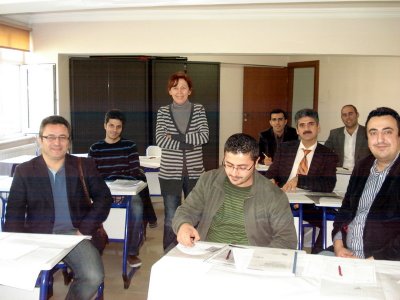 EMO ZONGULDAK TEMSİLCİLİĞİNDE ENERJİ NAKİL HATLARI (36 KVA KADAR) PROJE EĞİTİMİ YAPILDI.