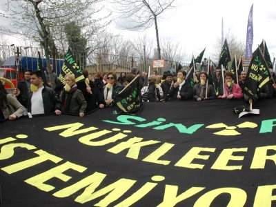 NÜKLEER SANTRALLARA VE YAŞAMI YOK EDEN ENERJİ ÜRETİMLERİNE HAYIR!