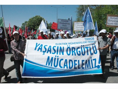 SİYASET-MEDYA-TİCARET ÜÇGENİ İŞ BAŞINDA