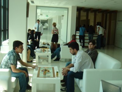 9.EMO-GENÇ ÖZGÜN PROJE YARIŞMASI VE ULUDAĞ ÜNİVERSİTESİ MÜHENDİSLİK MİMARLIK FAKÜLTESİ  ELEKTRONİK MÜHENDİSLİĞİ BÖLÜMÜ MEZUNİYET KOKTEYLİ DÜZENLENDİ.