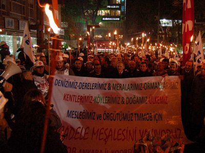 TMMOB MÜCADELE MEŞALESİNİ ANKARA’DAN YAKTI