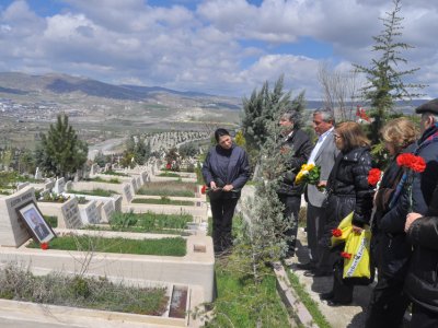 HALİL EKER MEZARI BAŞINDA ANILDI