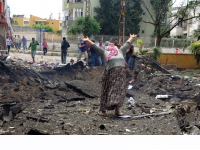 REYHANLIDA KAYBETTİĞİMİZ CANLARLA SARSILDIK. KAHROLSUN EMPERYALİZM! YAŞASIN HALKLARIN KARDEŞLİĞİ!