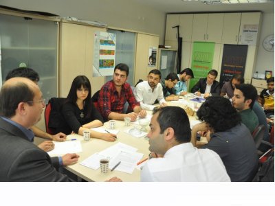(KOCAELİ)EMO GENÇ ÜYE TOPLANTISI YAPILDI