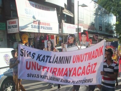 SİVAS KATLİAMI 21. YILDÖNÜMÜNDE PROTESTO EDİLDİ.