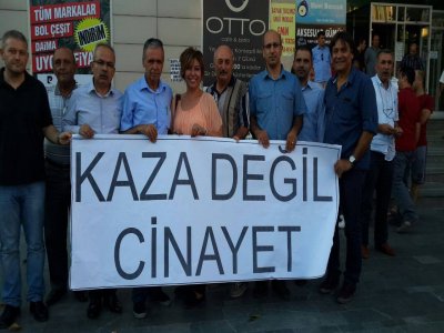 ÜLKEMİZDE YAŞANAN İŞ CİNAYETLERİNE DİKKAT ÇEKMEK AMACIYLA BASIN AÇIKLAMASI GERÇEKLEŞTİRİLDİ