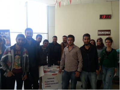 DÜZCE ÜNİVERSİTESİ` NDE EMO GENÇ KAYIT STANDI AÇILDI