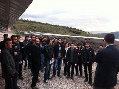 EMO-GENÇ ÜYELERİ GÜNEŞ ENERJİSİ SANTRALİNİ İNCELEDİLER