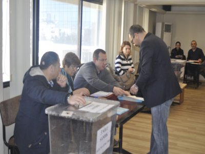 EMO İZMİR ŞUBESİ`NDE YENİ DÖNEM BAŞLIYOR