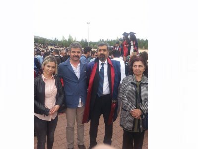 CUMHURİYET ÜNİVERSİTESİ MÜHENDİSLİK FAKÜLTESİ ELEKTRİK VE ELEKTRONİK MÜHENDİSLİĞİNDE MEZUNİYET SEVİNCİ