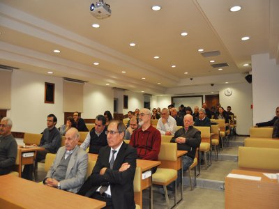 MÜHENDİSLİK GELİŞTİRME EĞİTİMLERİ (MÜGE) AKADEMİ MART AYINDA  İLETİŞİMİN EKONOMİ POLİTİĞİ SEMİNERİ DÜZENLENDİ