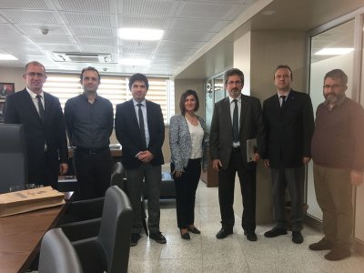 İBB`YE `AKILLI KENT VE TRAFİK UYGULAMALARI` ZİYARETİ