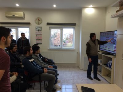 ELEKTRİK ELEKTRONİK MÜHENDİSLİĞİ BÖLÜMÜ ÖĞRENCİLERİ SDÜ ELEKTRİK ALTYAPISI SCADA SİSTEMİNİ YERİNDE İNCELEDİ