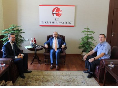 ESKİŞEHİR VALİSİ ÖZDEMİR ÇAKACAK ZİYARET EDİLDİ