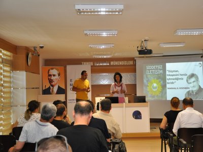 `ŞİDDETSİZ İLETİŞİM` SEMİNERİ ŞUBEMİZDE DÜZENLENDİ
