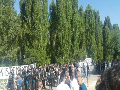 ODTÜ KAVAKLIKA POLİS MÜDAHALESİ KABUL EDİLEMEZ!