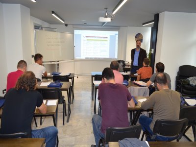 MİSEM KAPSAMINDA `ELEKTRİK TESİSLERİNDE TOPRAKLAMALAR EĞİTİMİ` EMO DENİZLİ ŞUBEDE YAPILDI