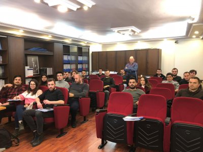 ELEKTRİK TESİSLERİNDE TOPRAKLAMALAR EĞİTİMİ DÜZENLENDİ