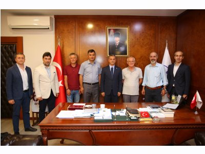 YOMRA BELEDİYE BAŞKANI MUSTAFA BIYIK`A GEÇMİŞ OLSUN ZİYARETİ.