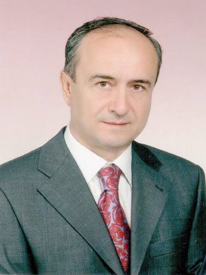 MESLEKTAŞIMIZ CAHİT BİLAL`İ SAYGI VE ÖZLEMLE ANIYORUZ