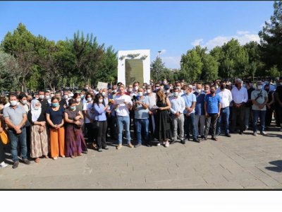 DİYARBAKIRDA STKLARDAN AÇIKLAMA:KONYA`DA GERÇEKLEŞTİRİLEN ALÇAK SALDIRIYI KINIYORUZ.