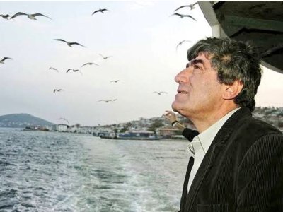 SAYGIYLA ANIYORUZ..