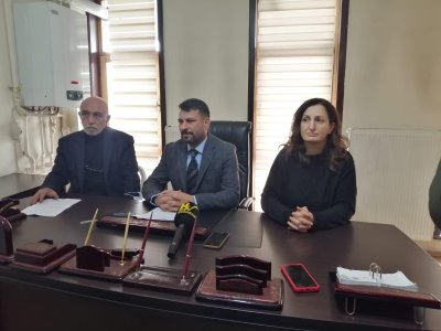 EMO MALATYA İL TEMSİLCİLİĞİMİZ TARAFINDAN ELEKTRİK ZAMLARINA İLİŞKİN BASIN AÇIKLAMASI YAPILDI:FAHİŞ ELEKTRİK ZAMLARI EN KISA SÜREDE GERİ ÇEKİLMELİDİR