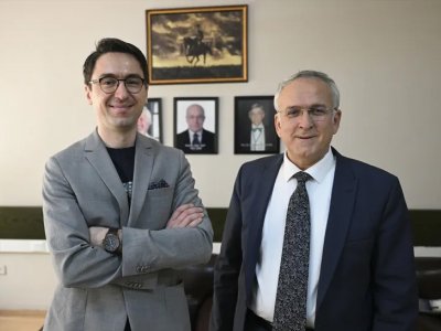 YAPAY ZEKANIN ERKEN UYARIYLA HAYATINI KURTARDI! TIP TARİHİNE GEÇTİ (WWW.AKSAM.COM.TR, 22.05.2023)