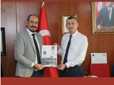 GÜNEŞ ENERJİ SİSTEMLERİ EĞİTİMLERİNİN ORTAK DÜZENLENMESİ İÇİN
TOROS ÜNİVERSİTESİ YENİLENEBİLİR ENERJİ TEKNOLOJİLERİ EĞİTİMİ UYGULAMA VE ARAŞTIRMA MERKEZİ (YETAM)  VE ELEKTRİK MÜHENDİSLERİ ODASI MERSİN ŞUBESİ PROTOKOL İMZALADI