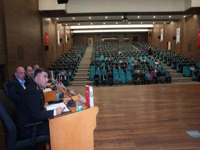 ADLİ BİLİMLERDE YAPAY ZEKA PANELİ DÜZENLENDİ