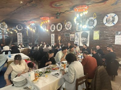ERDEMLİ İLÇE TEMSİLCİLİĞİMİZE BAĞLI ÜYELERİMİZİN DÜZENLEDİĞİ İFTARDA BİR ARAYA GELDİK.