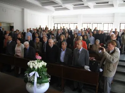PROF. DR. TARIK ÖZKER ANILDI