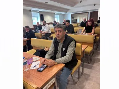 ELEKTRİK ENERJİSİNİN TARİHSEL SÜRECİNİN ANLATILDIĞI SUNUM VE ELEKTRİK ENERJİSİ TEMEL İLKELERİNİN GÜNCELLENMESİ ÇALIŞTAYI