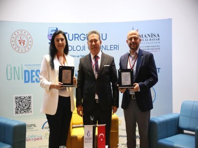 MANİSA CELAL BAYAR ÜNİVERSİTESİ`NDE `TEKNOLOJİ GÜNLERİ` ETKİNLİĞİ